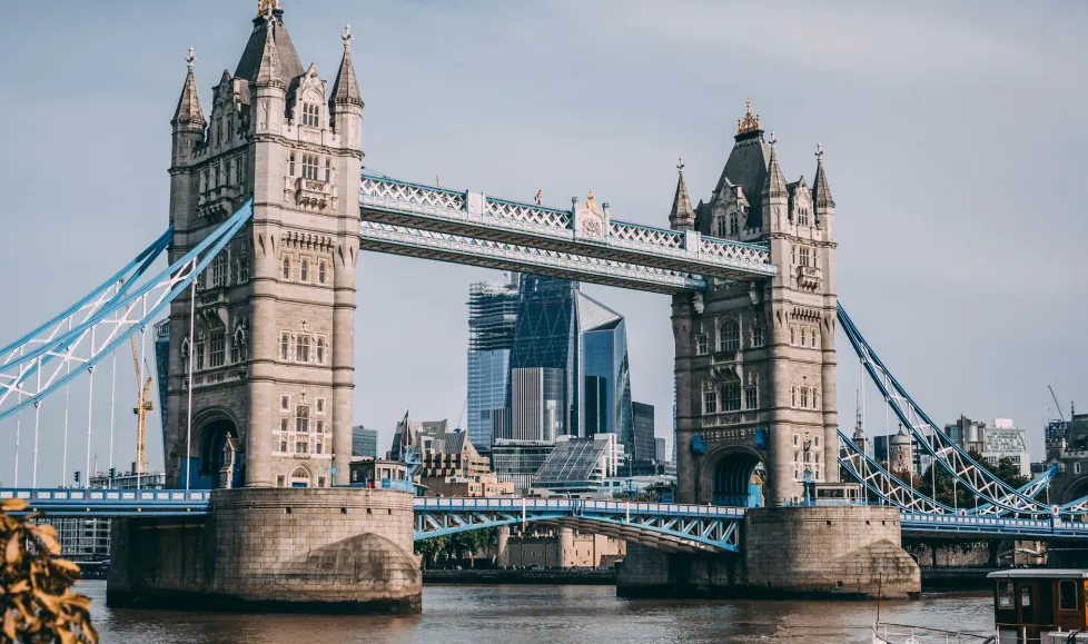Image of Tower Bridge in London symbolising Brite Payment's London HQ.
